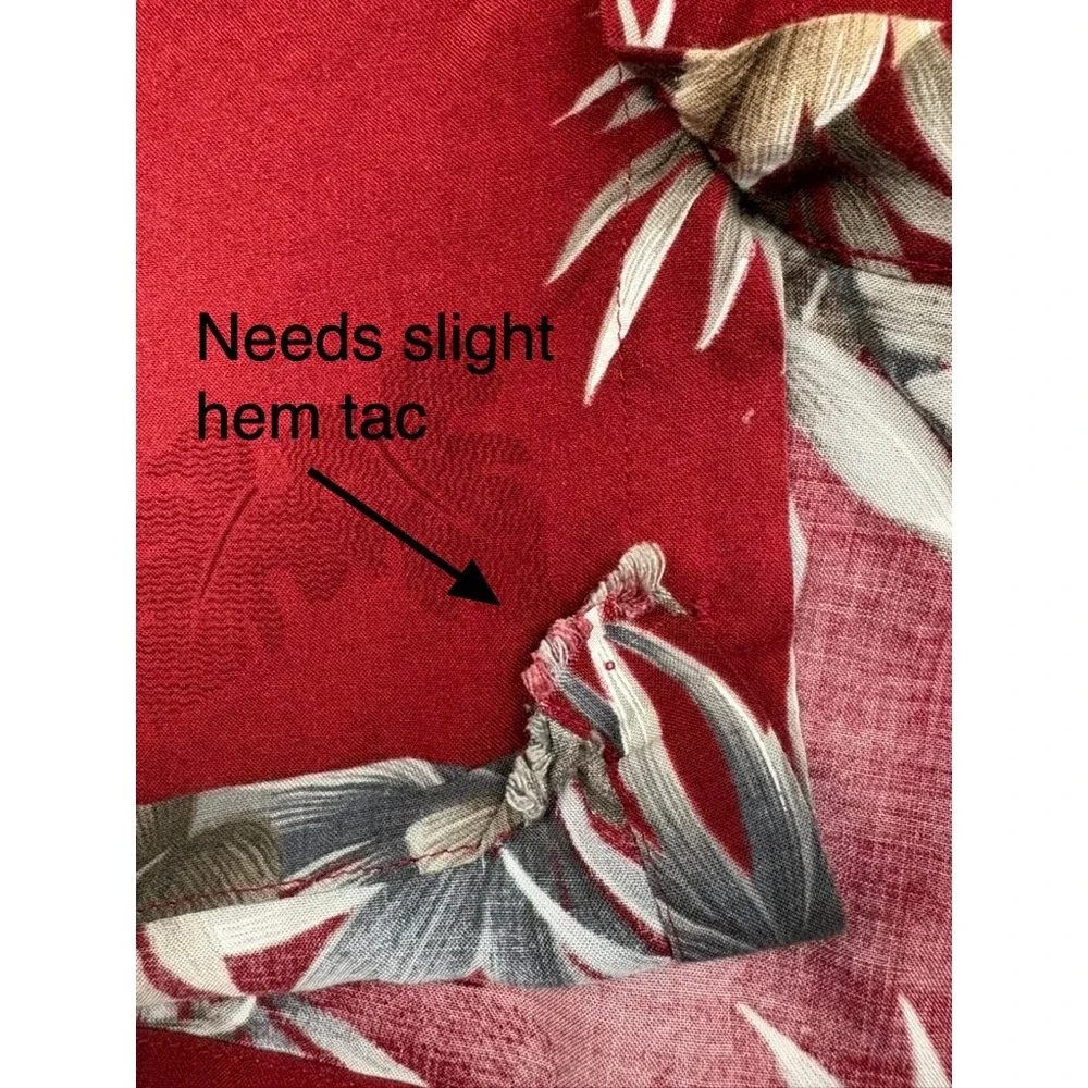 Croft & Barrow Mens M Red Hawaiian Shirt Floral Aloha Button Up Camp Casual - Picture 6 of 8